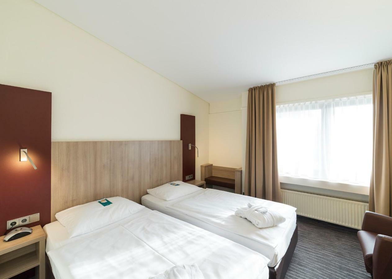 Hotel Gustav-Stresemann-Institut บอนน์ ภายนอก รูปภาพ