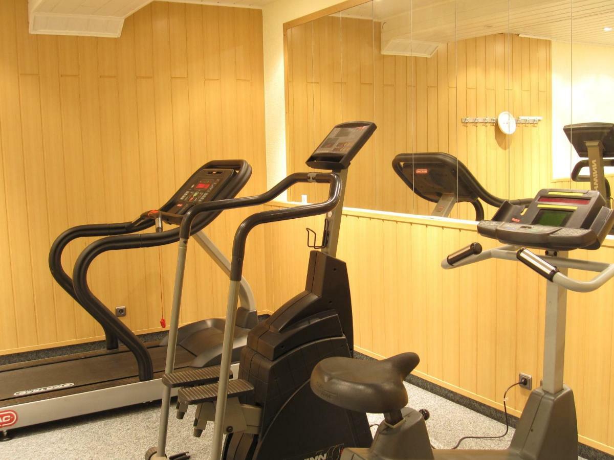 Hotel Gustav-Stresemann-Institut บอนน์ ภายนอก รูปภาพ